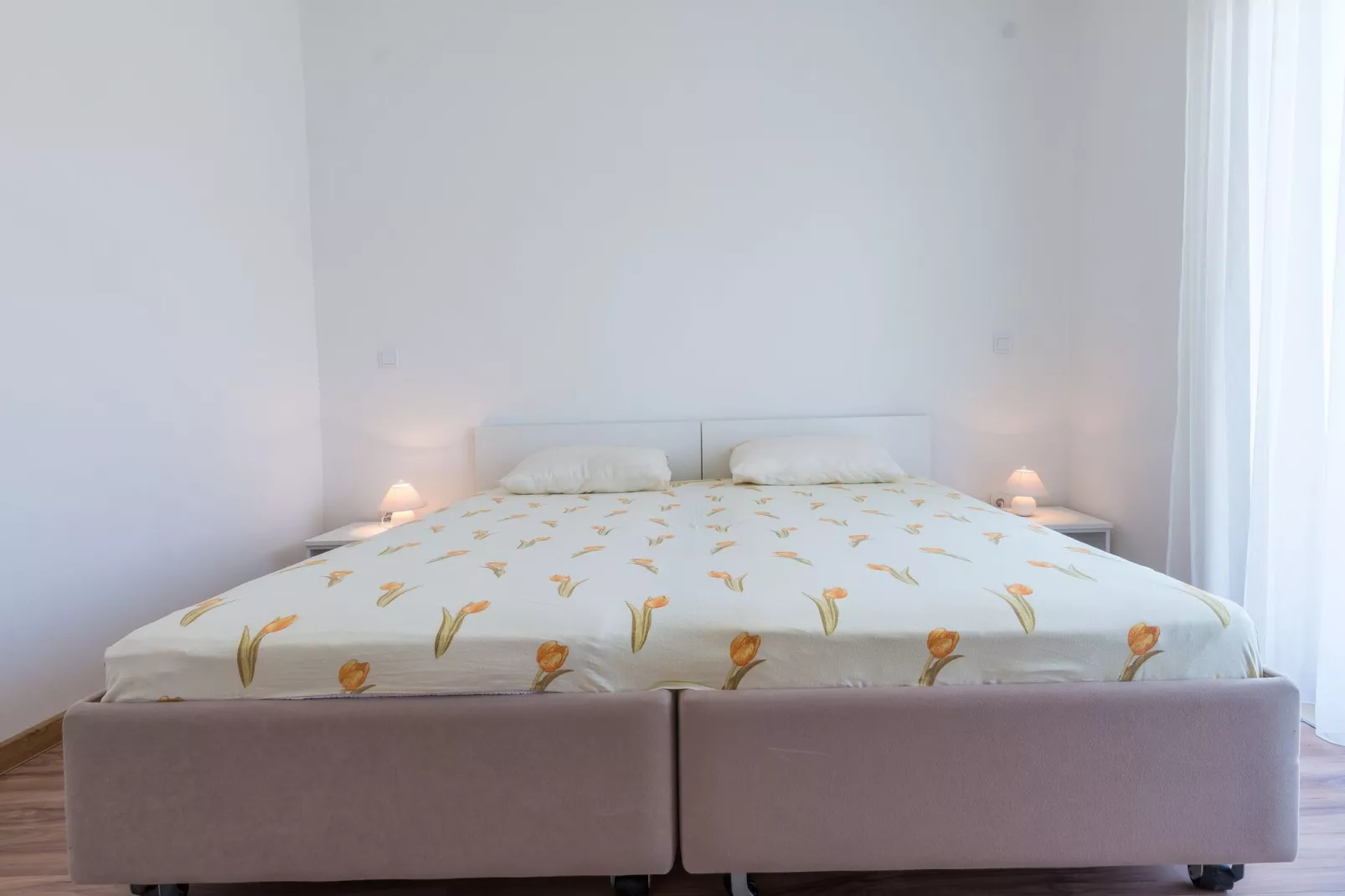 Apartments Lucija - Two Bedroom Apartment with Balcony and Sea View-Bedroom