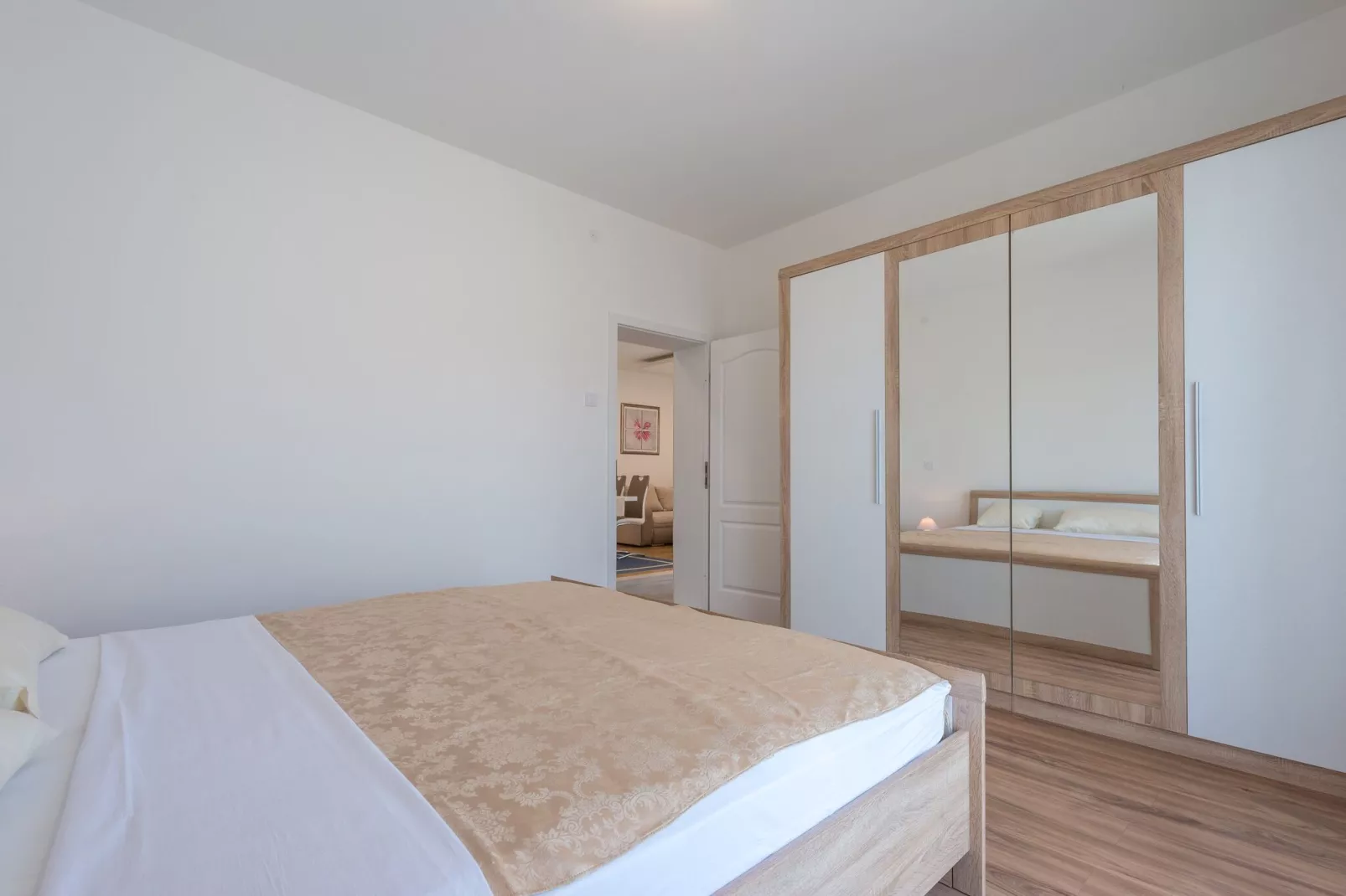 Apartments Lucija - Two Bedroom Apartment with Balcony and Sea View-Bedroom