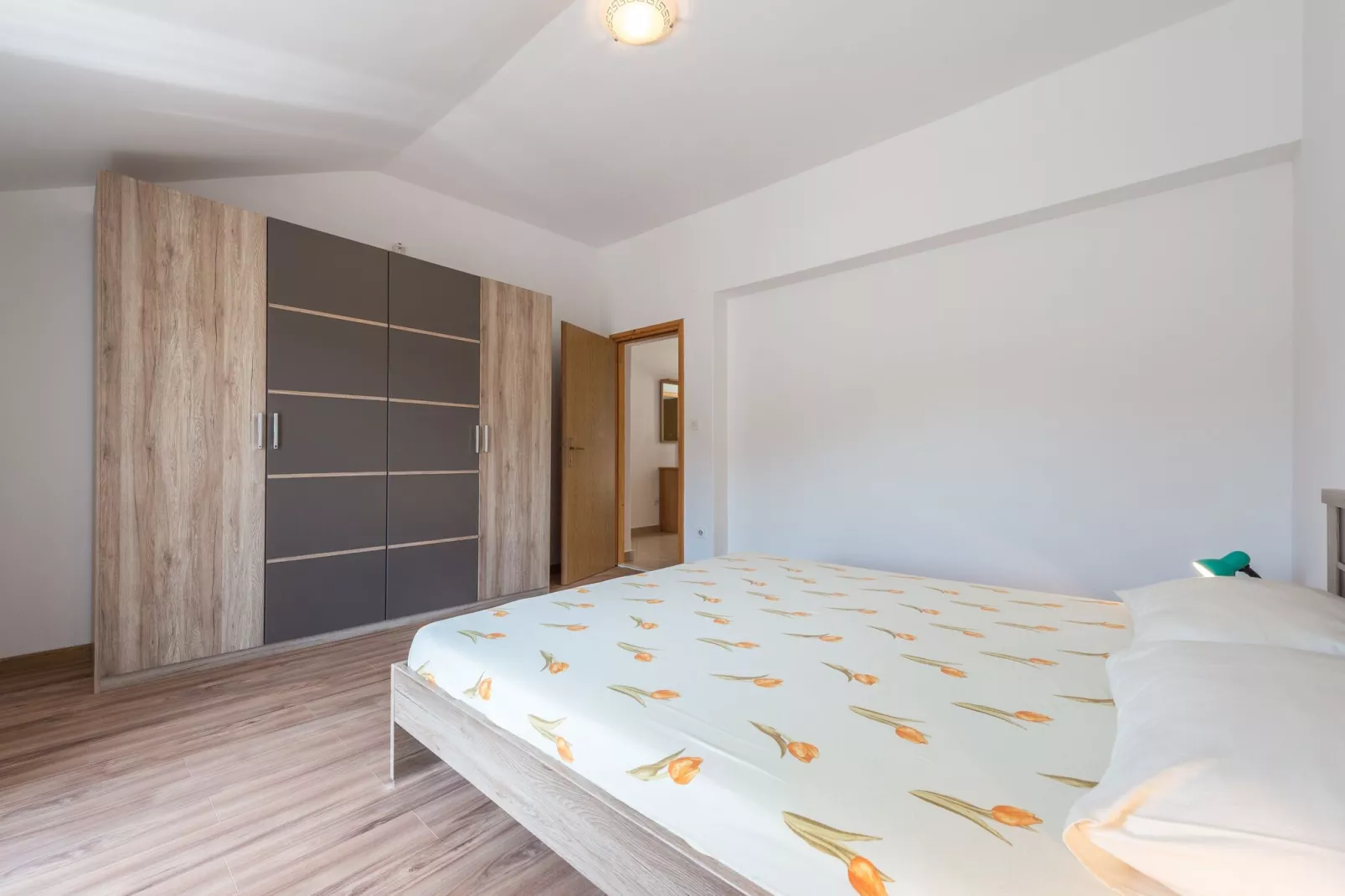 Apartments Lucija - Three Bedroom Apartment with Terrace and Sea View-Bedroom