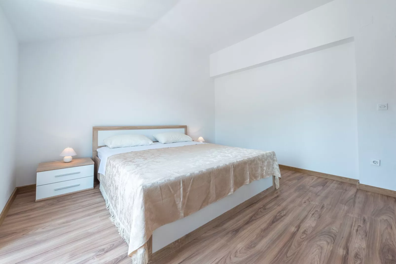 Apartments Lucija - Three Bedroom Apartment with Terrace and Sea View-Bedroom