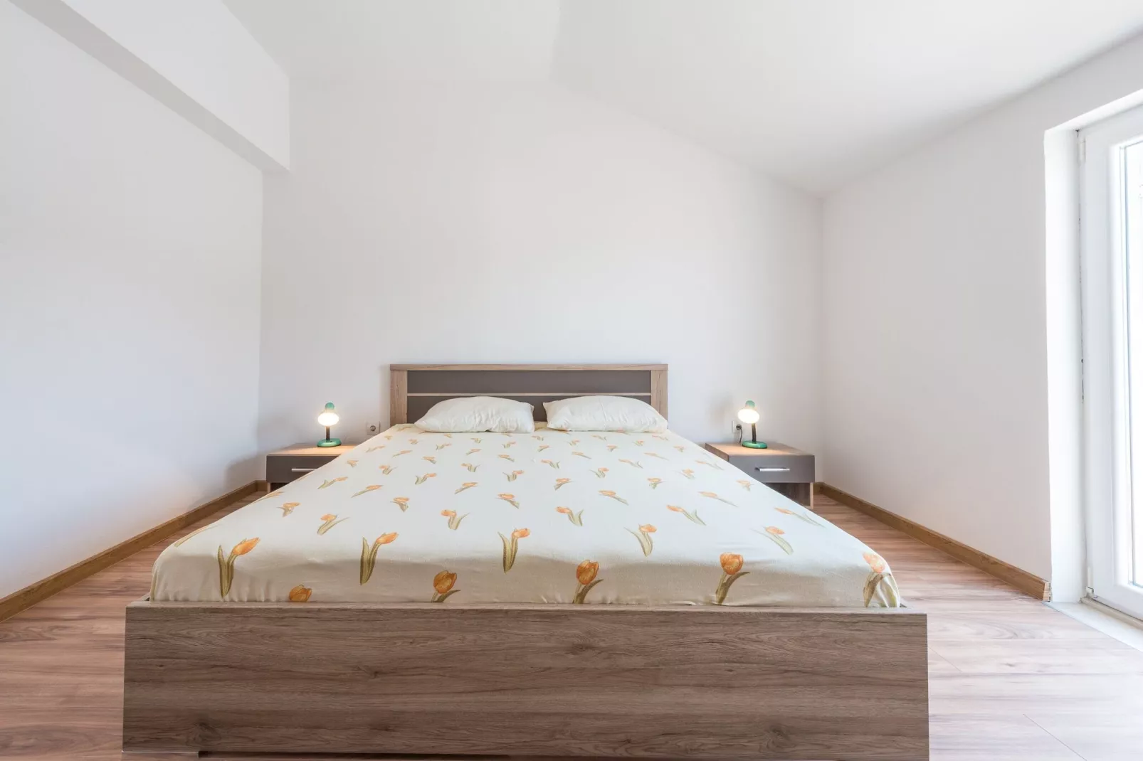 Apartments Lucija - Three Bedroom Apartment with Terrace and Sea View-Bedroom
