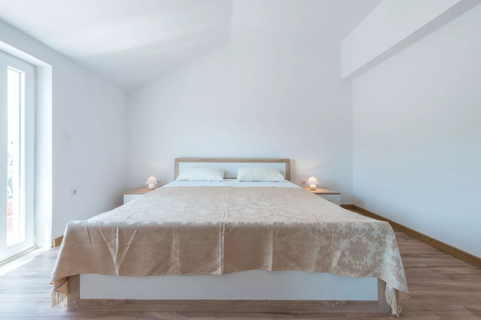 Apartments Lucija - Three Bedroom Apartment with Terrace and Sea View-Bedroom