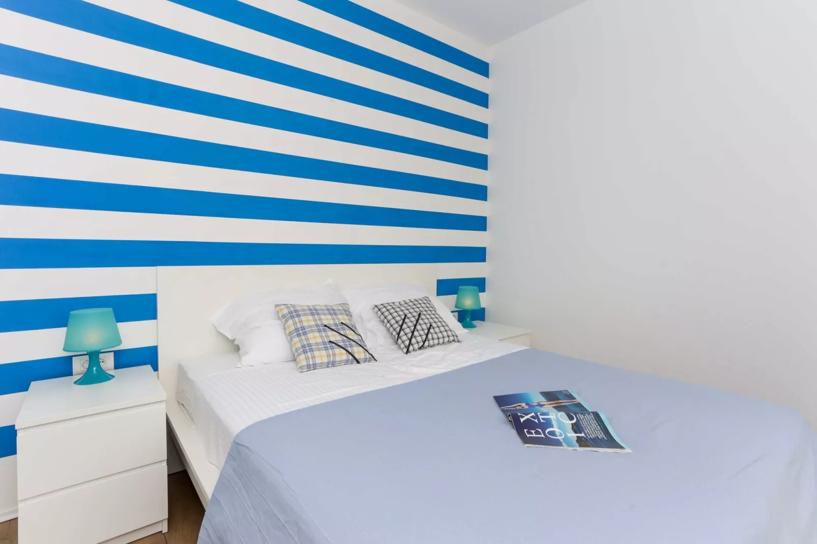 Apartments Villa Karmen - Comfort One-Bedroom Apartment with Terrace (Marine)-Bedroom