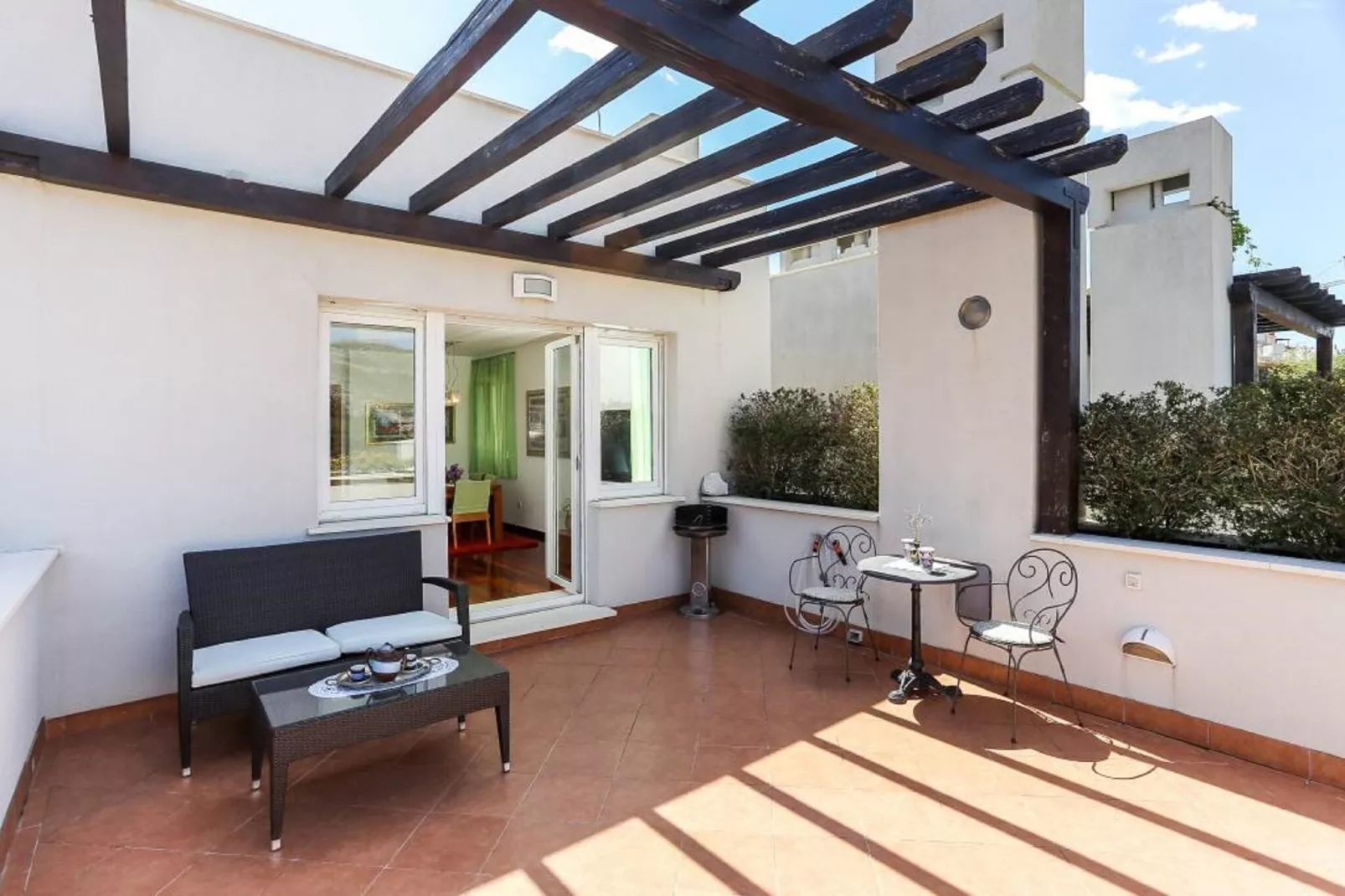 Apartment Alma - Two Bedroom Apartment with Terrace and Sea View-Terrace