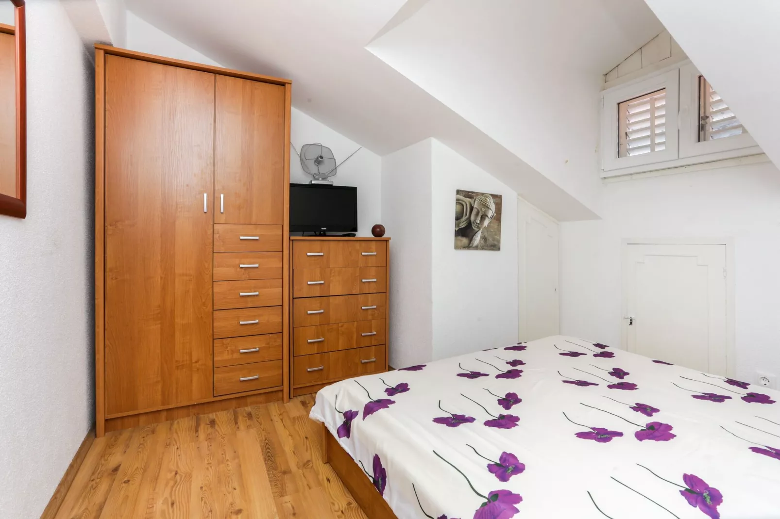 Apartments Larica - One Bedroom Apartment-Chambre