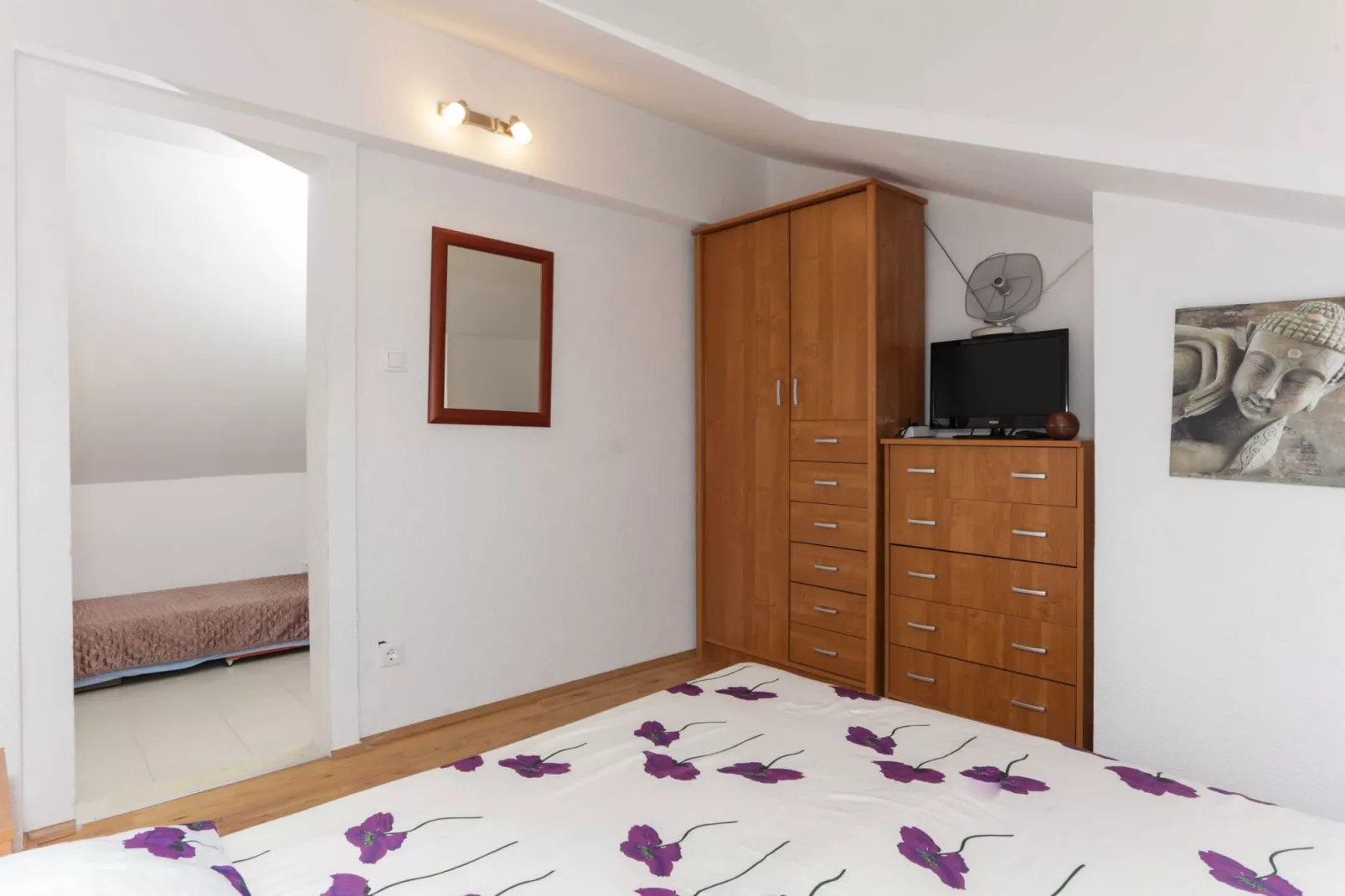 Apartments Larica - One Bedroom Apartment-Chambre