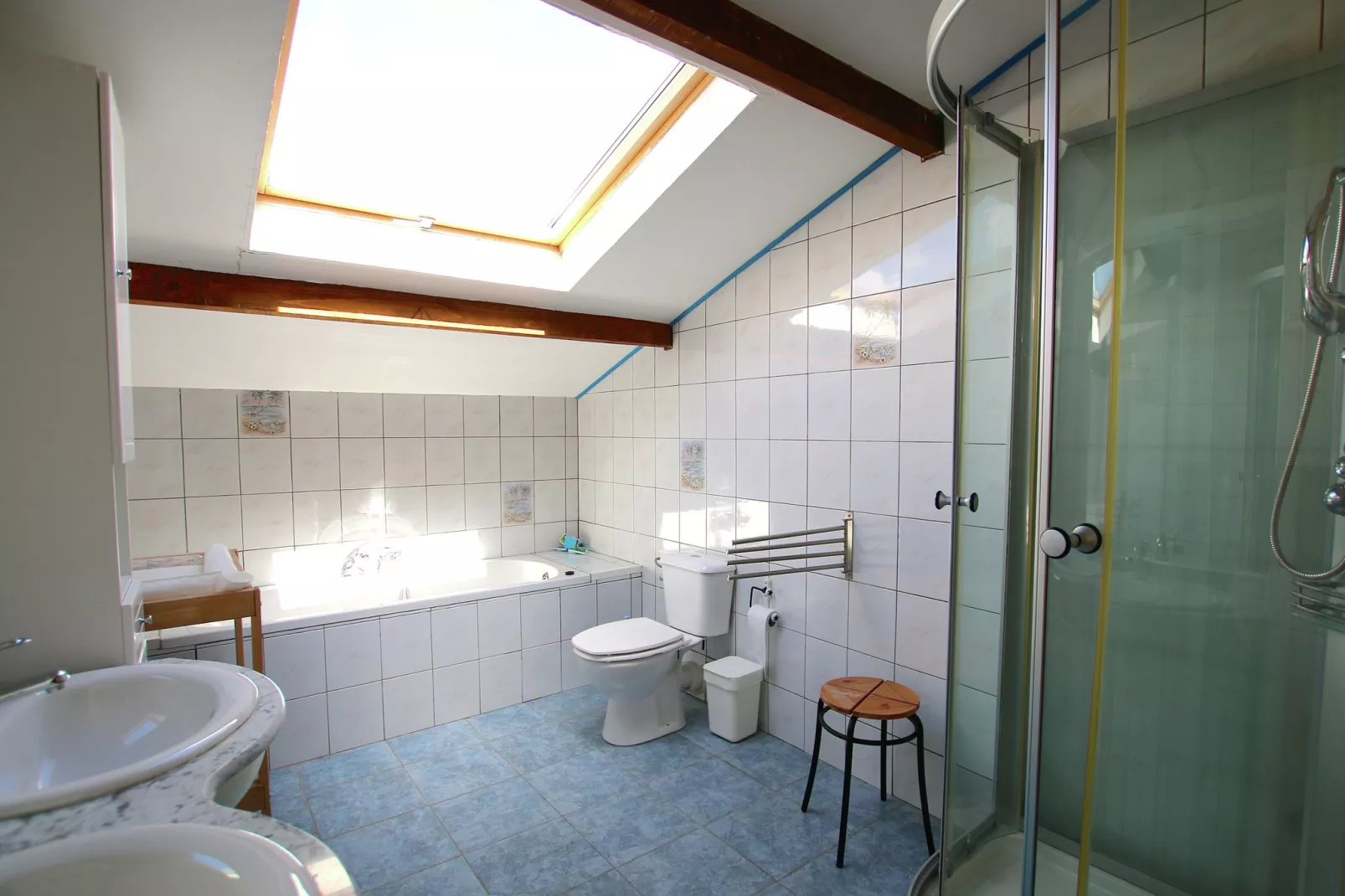 Les Gîte des Alouettes-Salle de bain