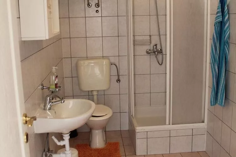 Apartments Lozica - Standard Studio  Apartment with Terrace and Sea View-Bathroom