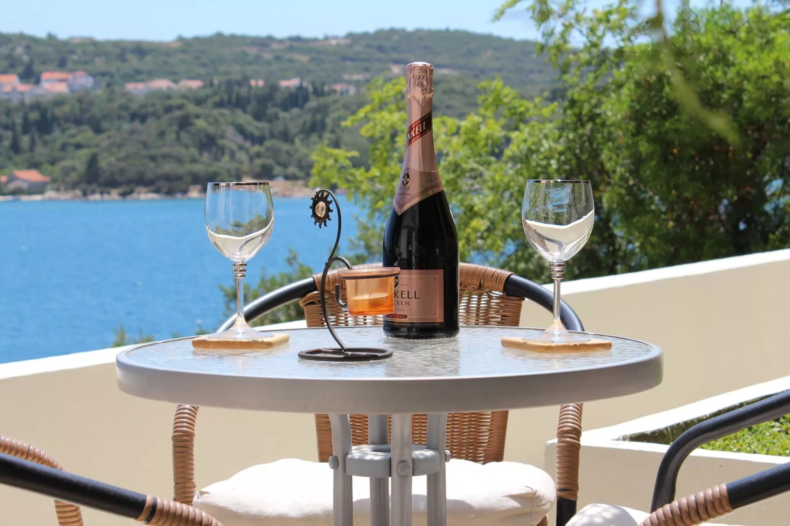 Apartments Lozica  - Comfort Studio Apartment with Terrace and Sea View-Terrace