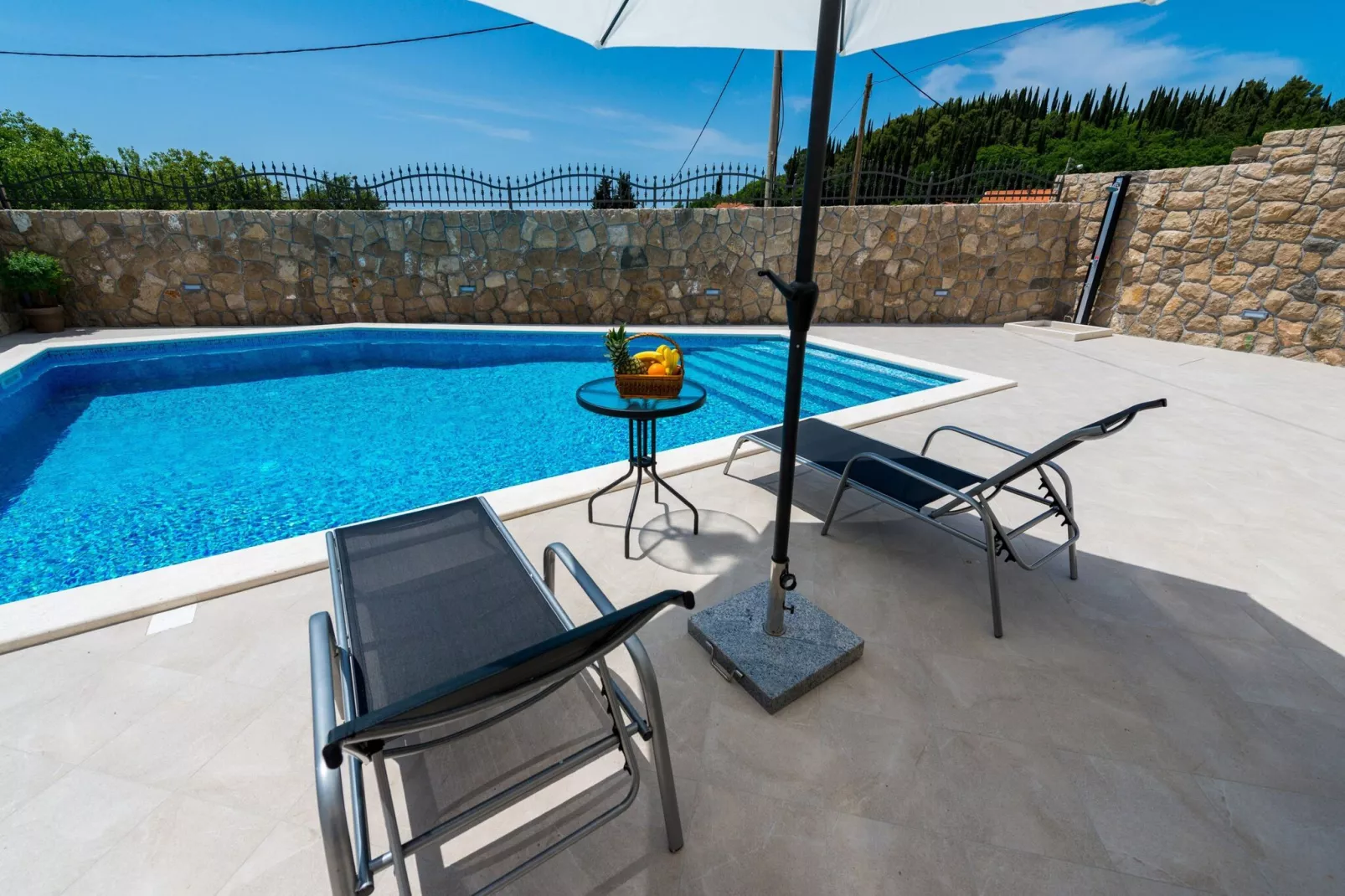 Villa Kabalero - Four-Bedroom Villa with Private Pool-Schwimmbad