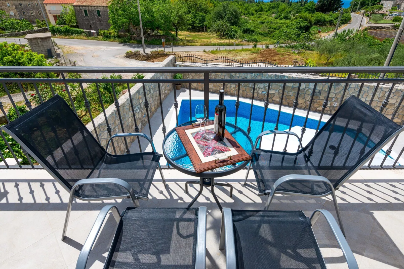 Villa Kabalero - Four-Bedroom Villa with Private Pool-Terrasse