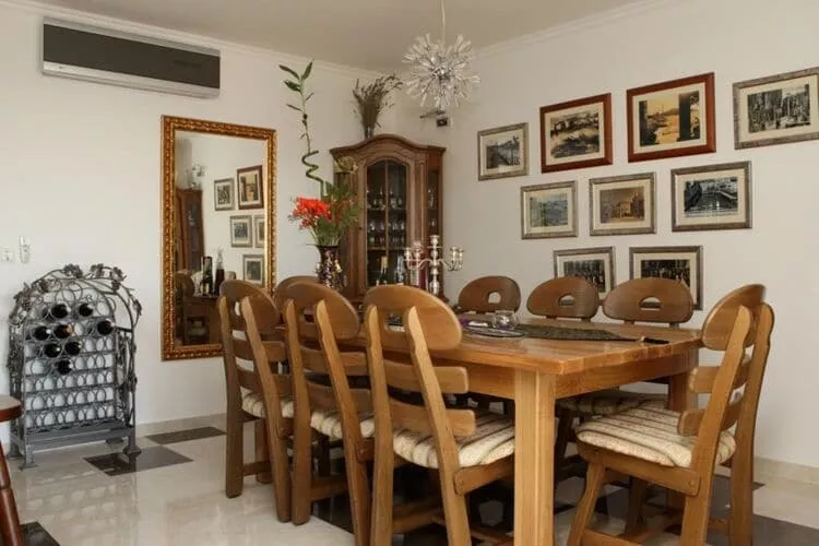 Apartment Ana - Four Bedroom Apartment with Terrace, Sea View and Private Pool-Salle à manger