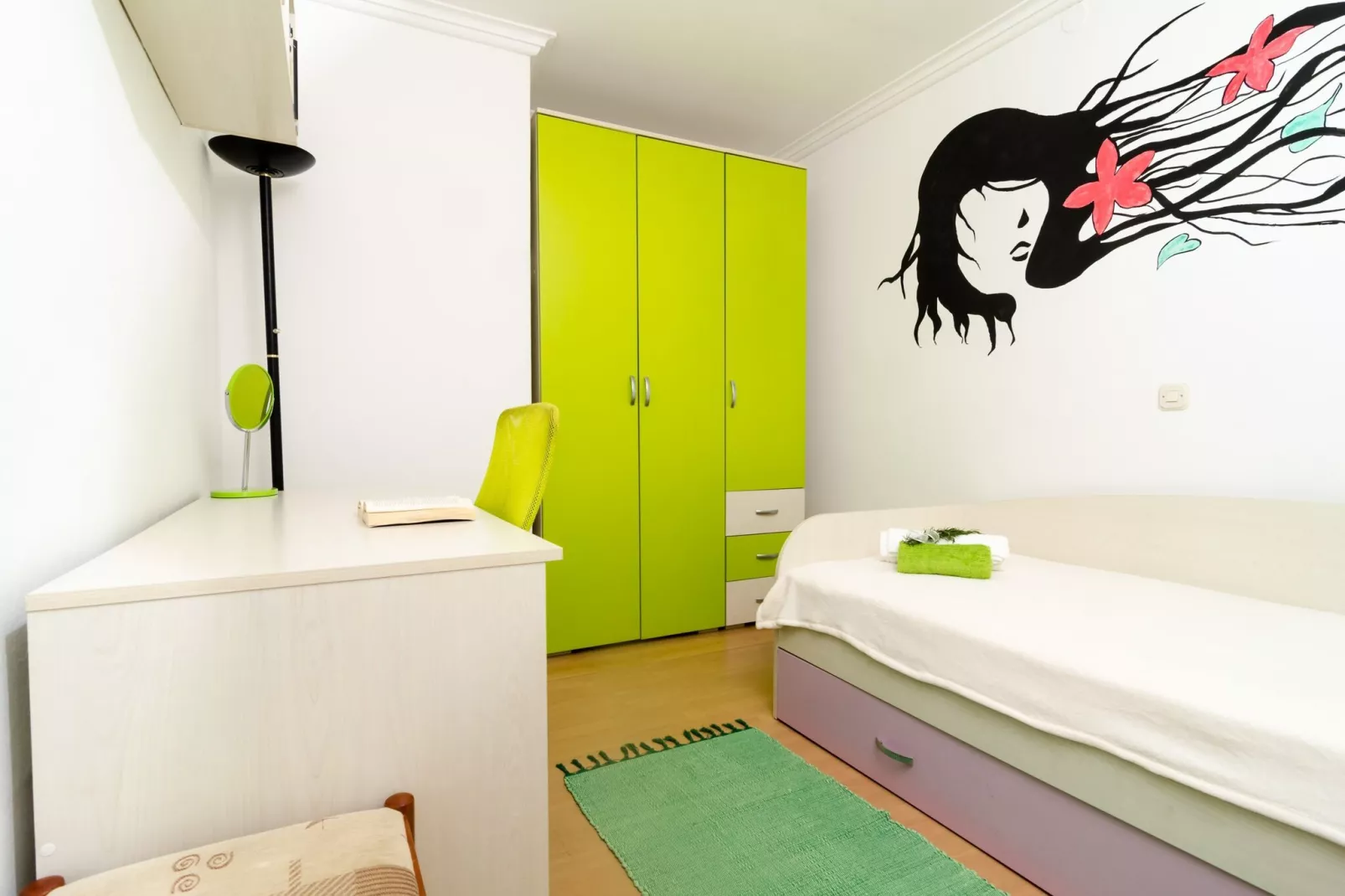 Apartment Giovani - Two Bedroom Apartment with Balcony and Sea View-Bedroom