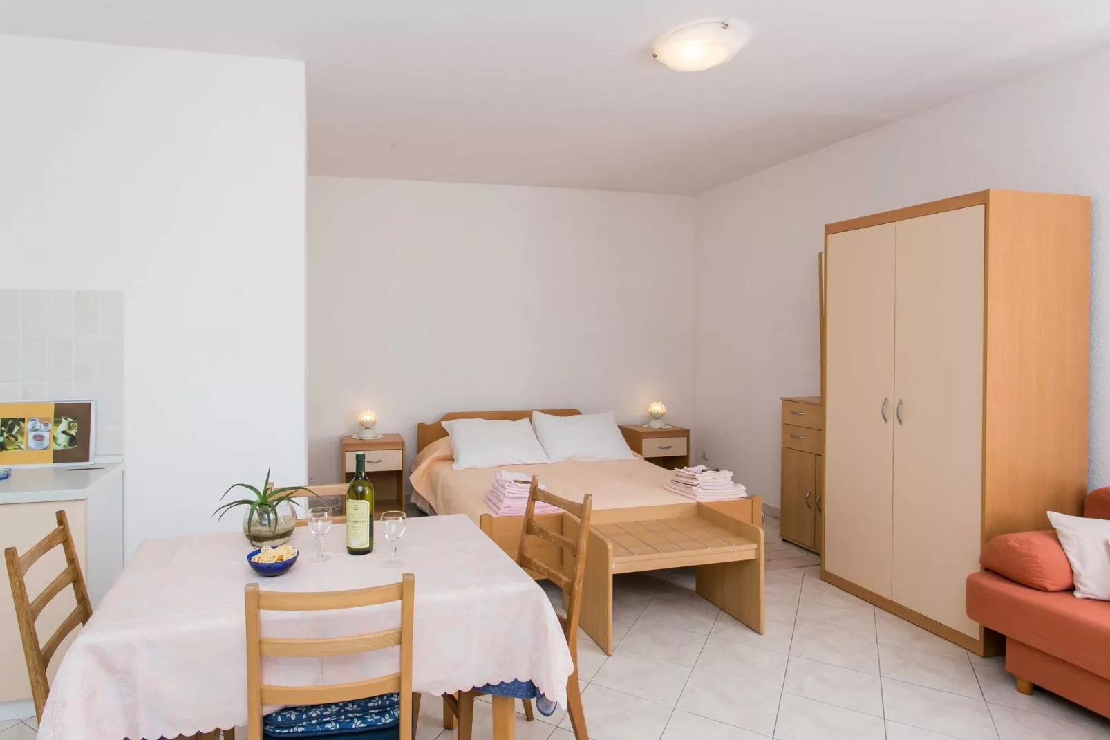Apartments Miljan Popovic - Studio Apartment with Terrace-Indoor