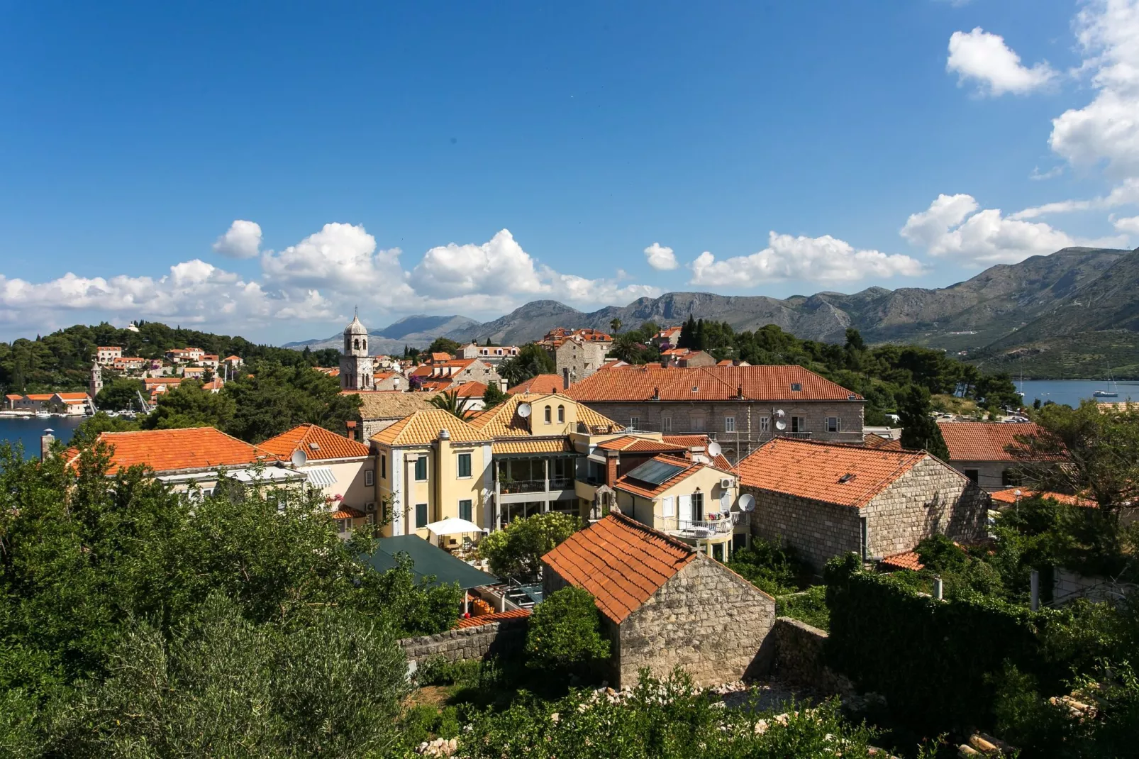 Apartments Miljan Popovic - Studio Apartment with Terrace-View
