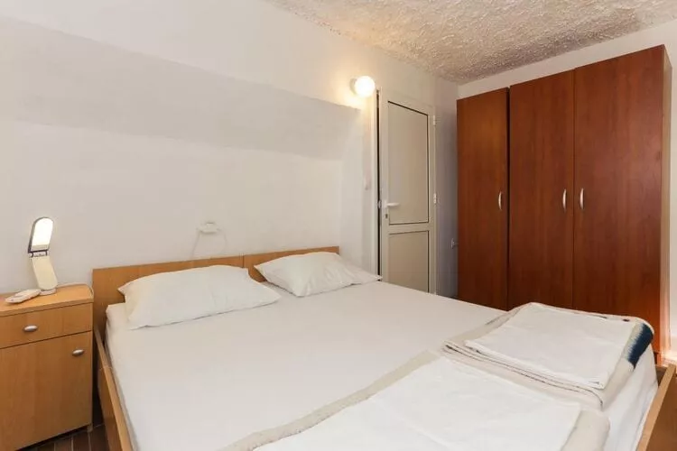 Lapad View Apartments - Duplex Economy Two Bedroom Apartment with Terrace-Bedroom