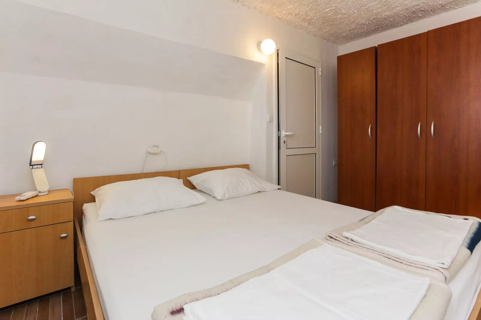 Lapad View Apartments - Duplex Economy Two Bedroom Apartment with Terrace-Bedroom
