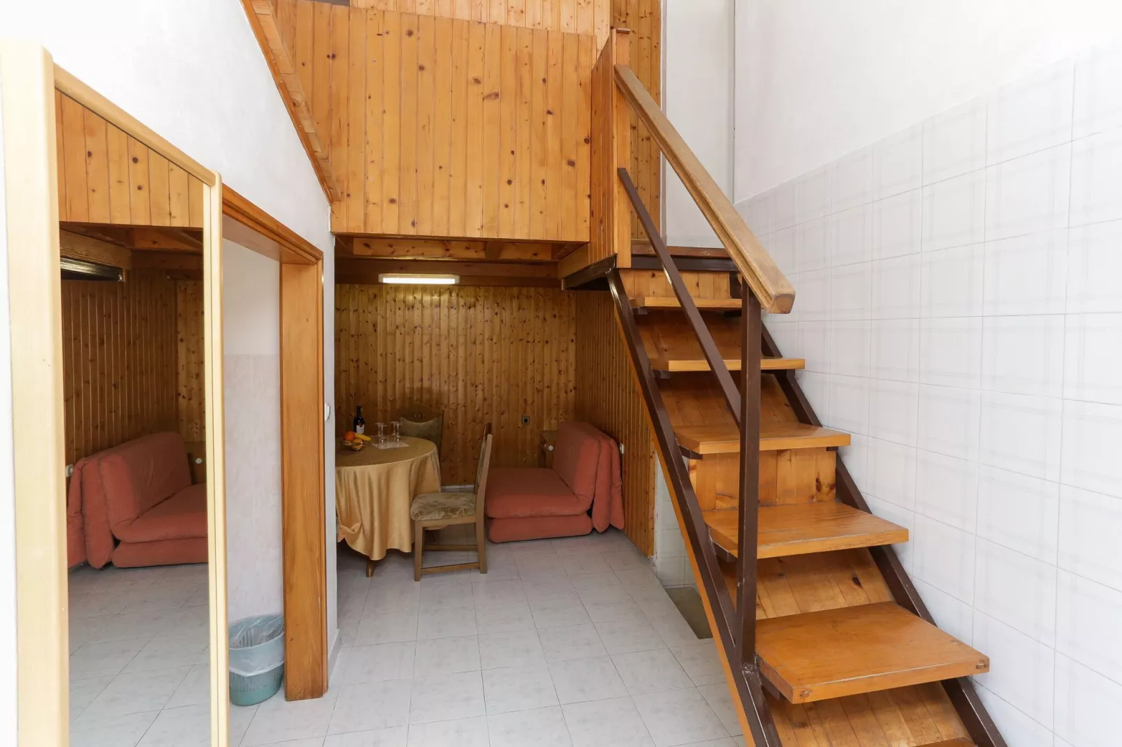 Lapad View Apartments - Duplex Economy Two Bedroom Apartment with Terrace-Indoor