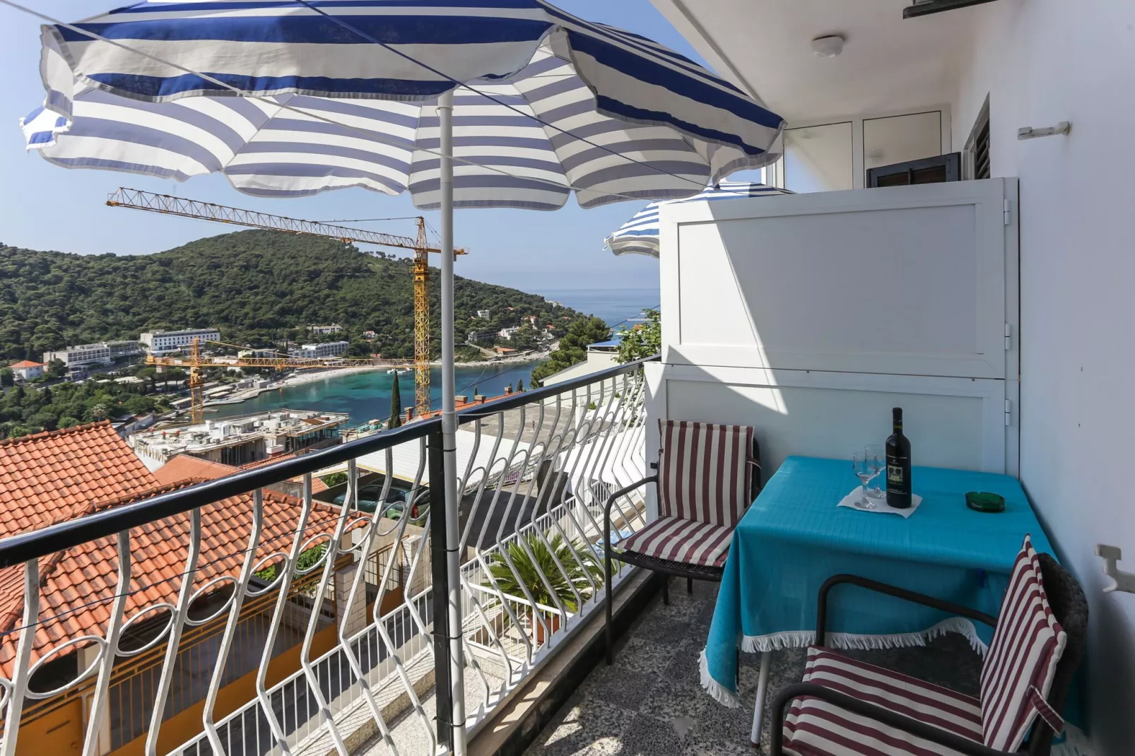 Lapad View Apartments - Studio Apartment with Balcony and Sea View-Outdoor