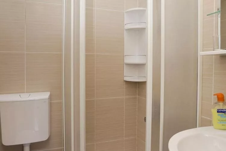 Lapad View Apartments - Double Room with Balcony and Sea View-Bathroom
