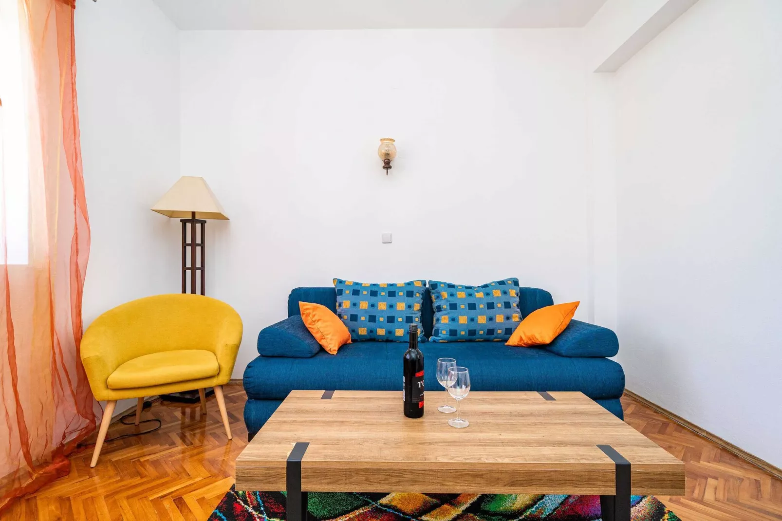 Apartments Sisic - Two Bedroom Apartment with Terrace-Living room