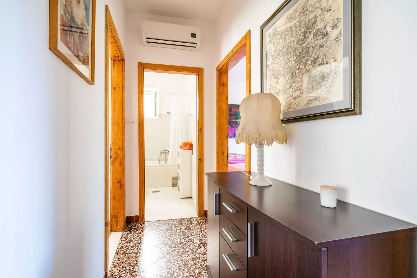Apartments Sisic - Two Bedroom Apartment with Terrace-Indoor