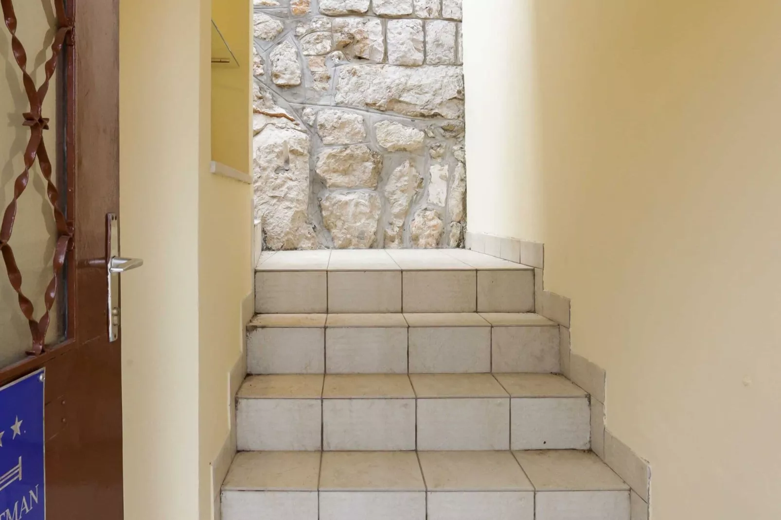 Apartments Sisic - One Bedroom Apartment with Terrace-Indoor