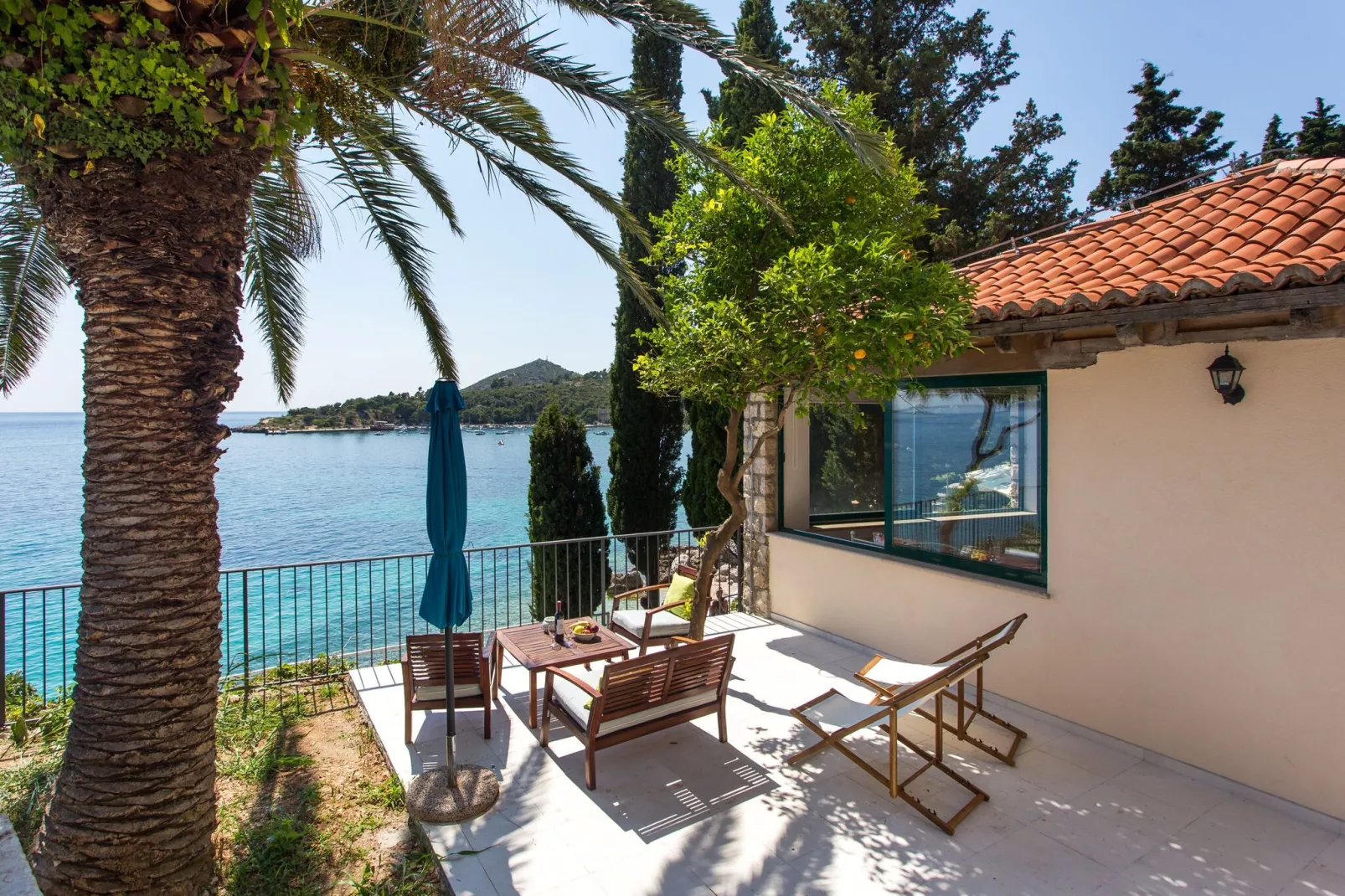 Villa Mirjana - One Bedroom Apartment with Terrace and Sea View (Naranča)-Outdoor