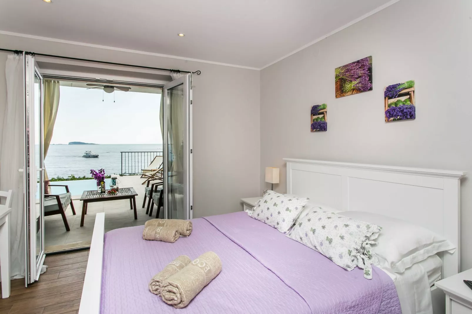 Villa Mirjana - Standard Studio Apartment with Terrace and Sea View (Lavanda)-View