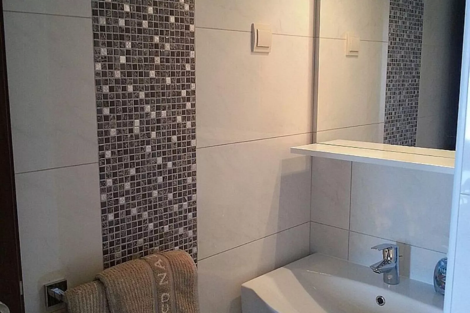 Villa Mirjana - One Bedroom Apartment with Terrace and Side Sea View (Taverna)-Salle de bain