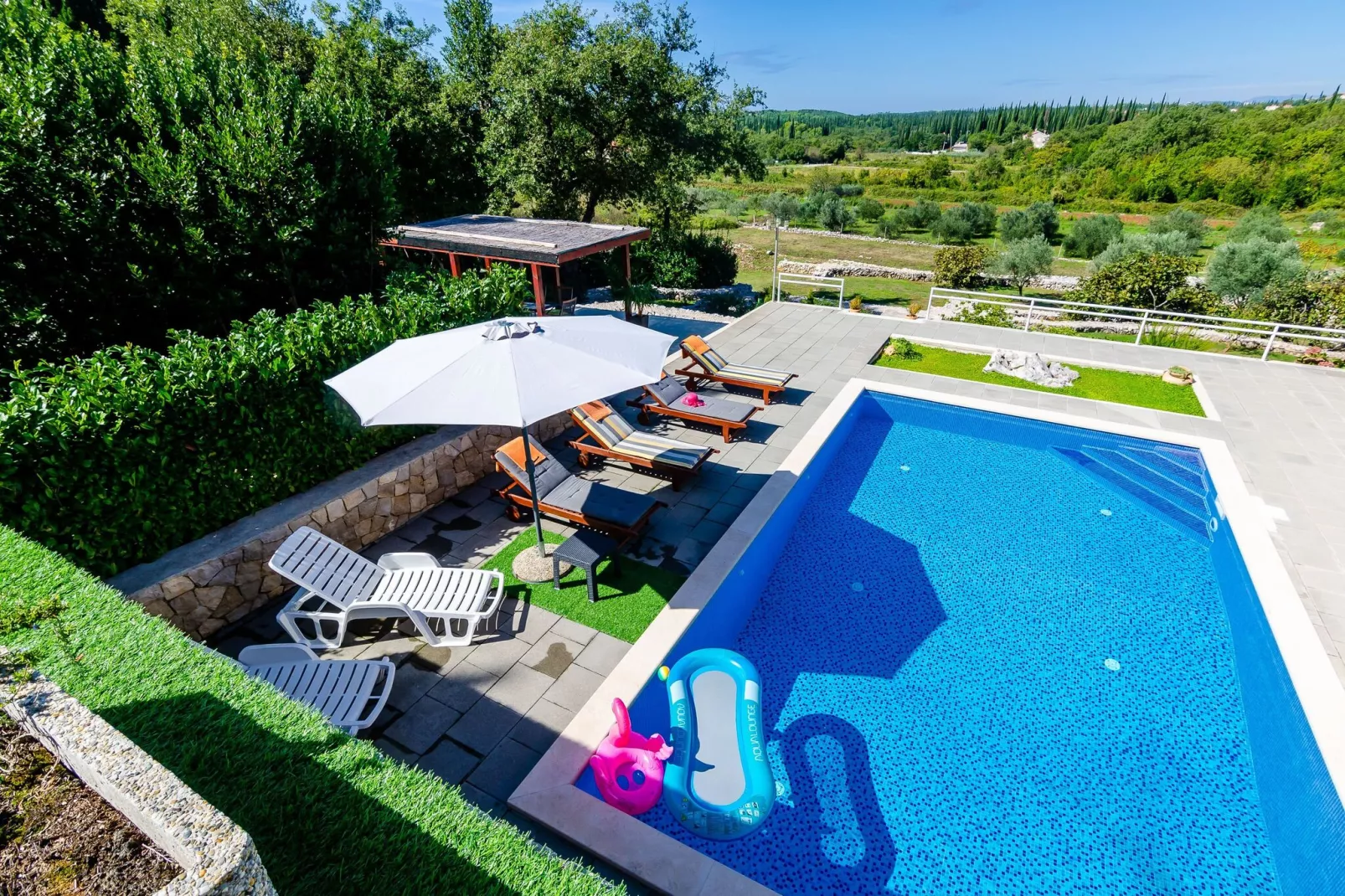Villa Oasis Cypress - Three Bedroom Villa with Terrace and Swimming Pool-Pool