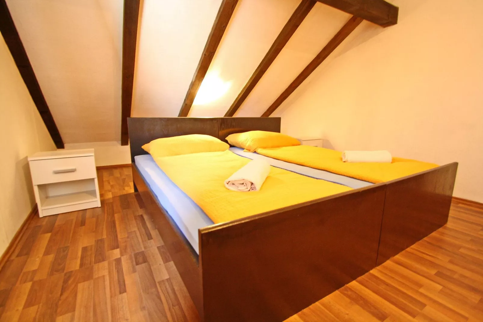 Apartments Lemeš - Comfort One Bedroom Apartment with Garden View (Apt5)-Bathroom