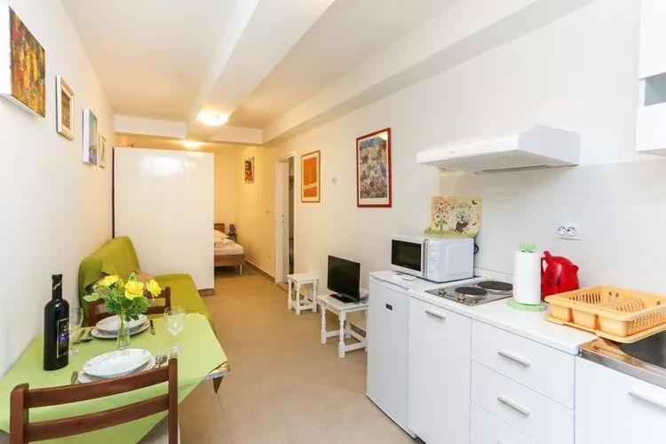 Apartment Edita - Studio with terrace and with Sea View-Intérieur