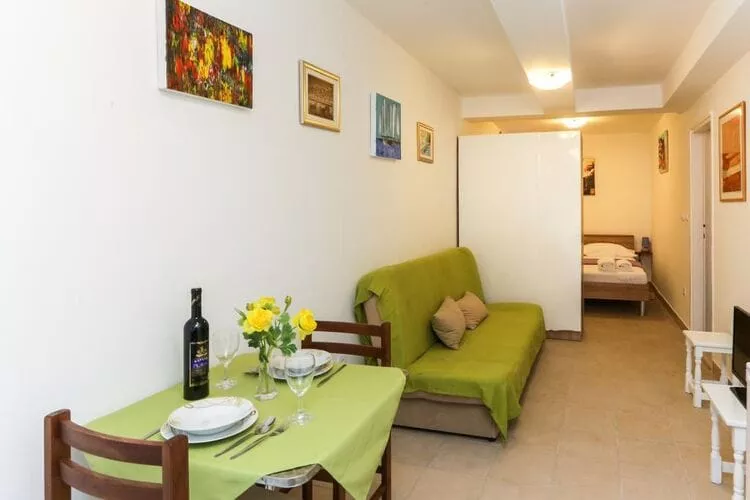 Apartment Edita - Studio with terrace and with Sea View-Intérieur