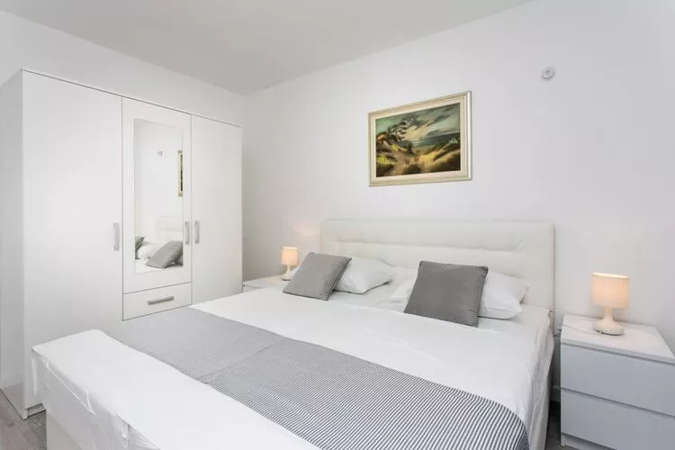Apartment Dupčić - Two Bedroom Apartment with Balcony-Bedroom