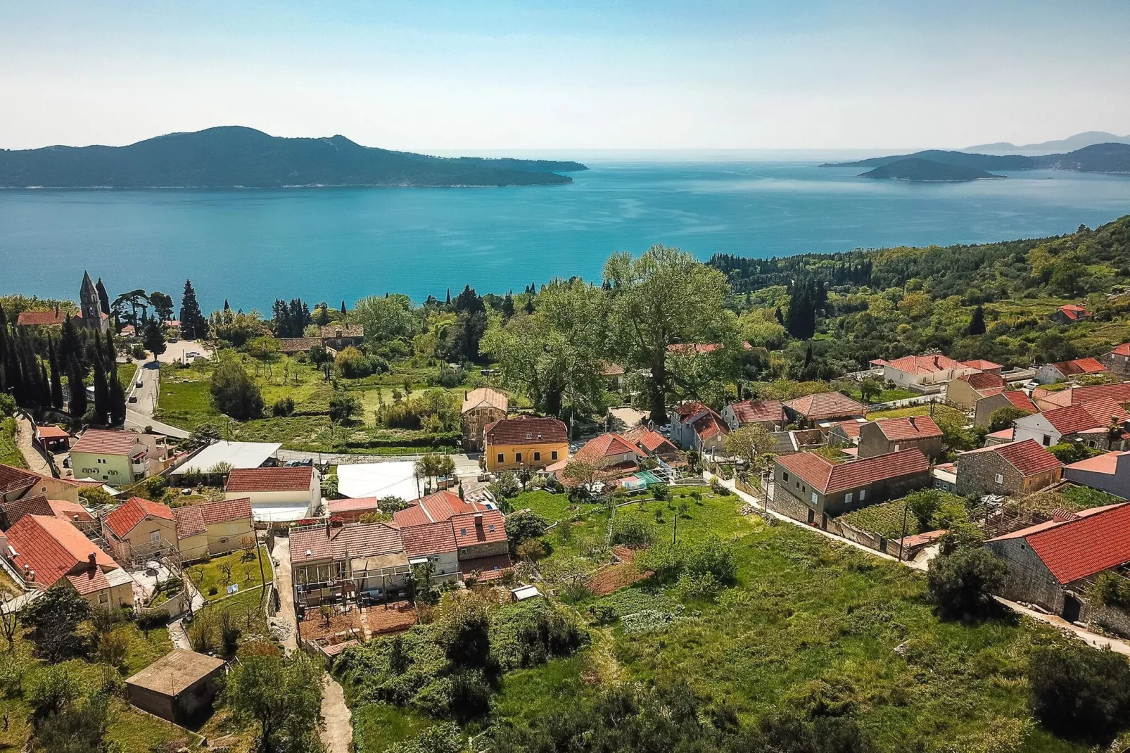 Villa Mia -Three-Bedroom Villa with Swimming Pool-View