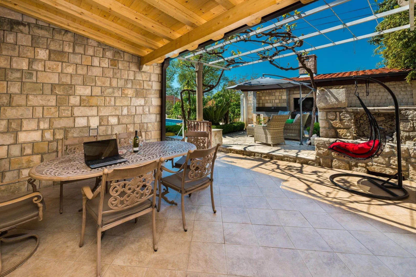 Villa Mia -Three-Bedroom Villa with Swimming Pool-Terrace