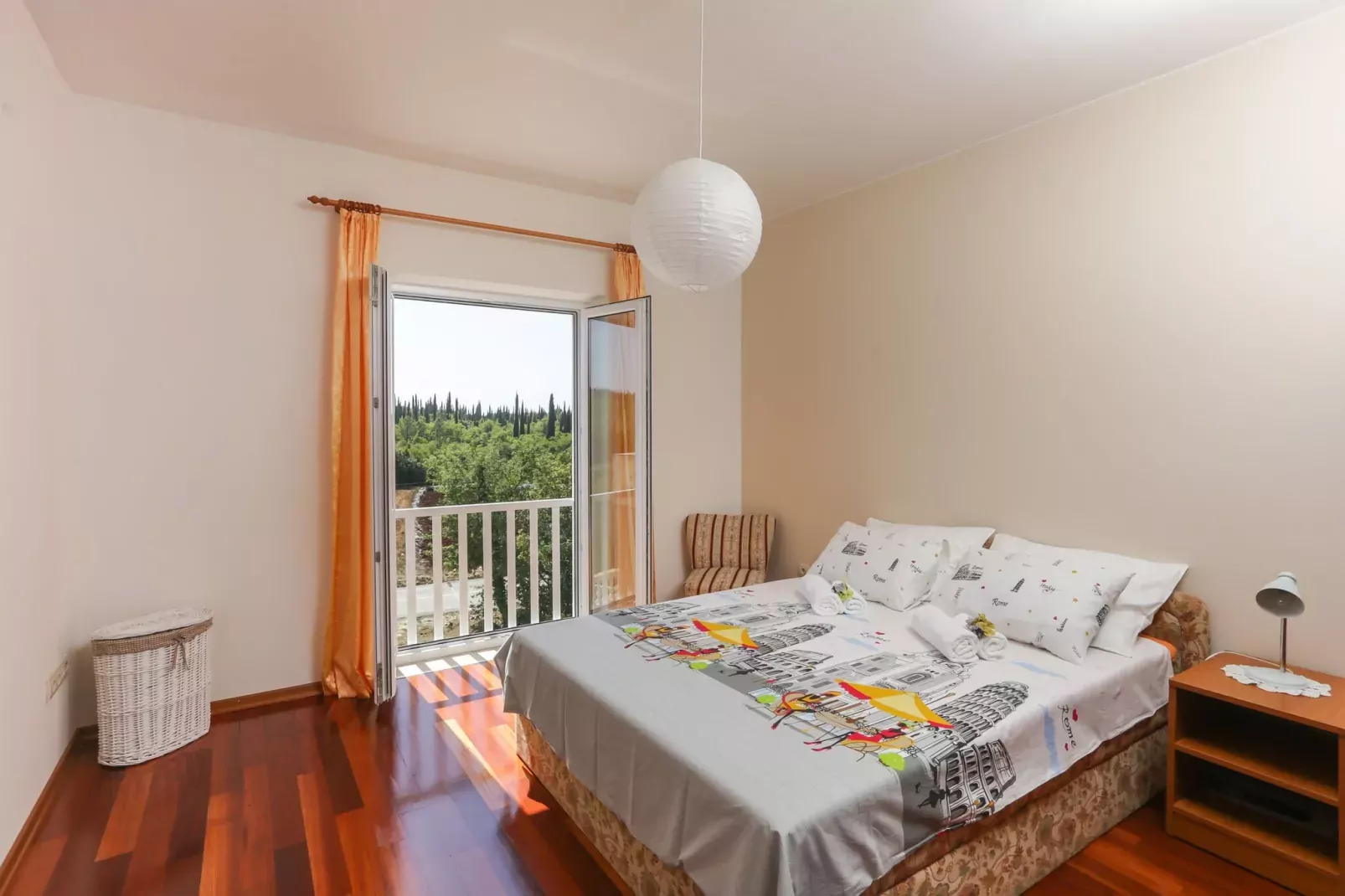 Apartments Villa Harmonia - One-Bedroom Apartment with Patio and Shared Pool-Bedroom
