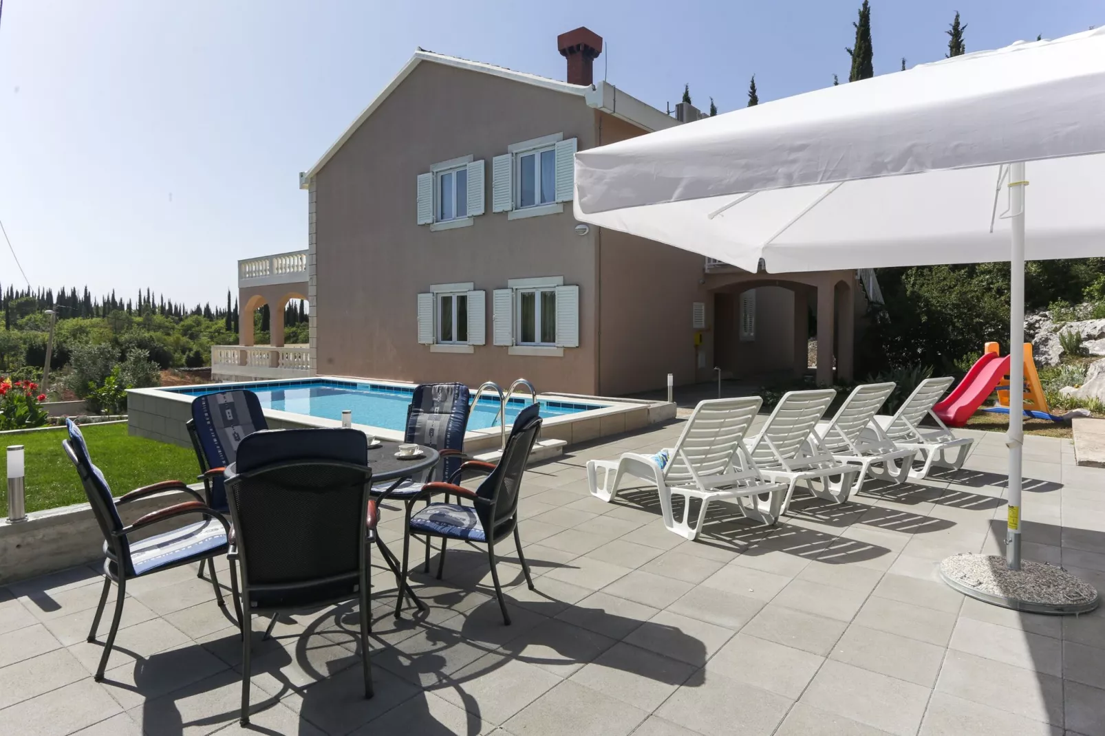 Apartments Villa Harmonia - One-Bedroom Apartment with Patio and Shared Pool-Terrace