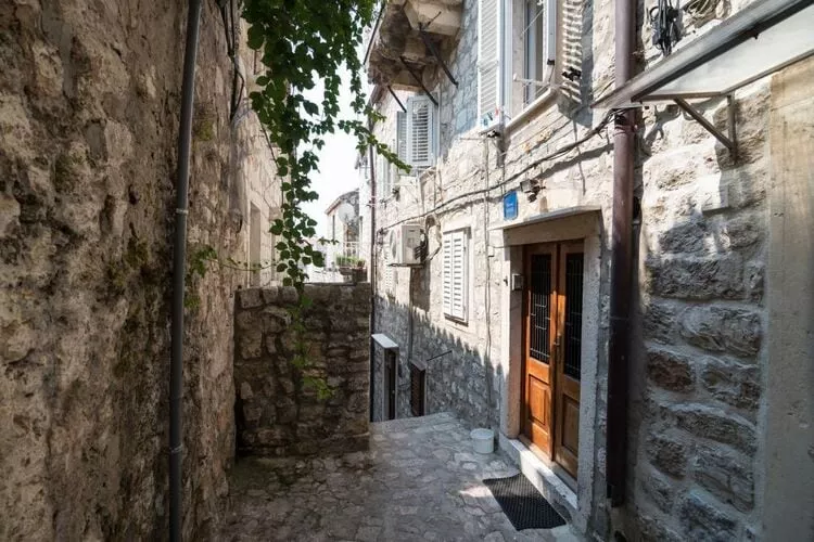 Rooms Ane Old Town - Twin Room with Shared Bathroom-Extérieur