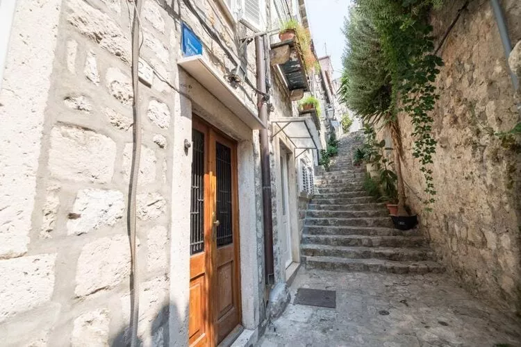Rooms Ane Old Town - Double Room with Shared Bathroom-Außenbereich