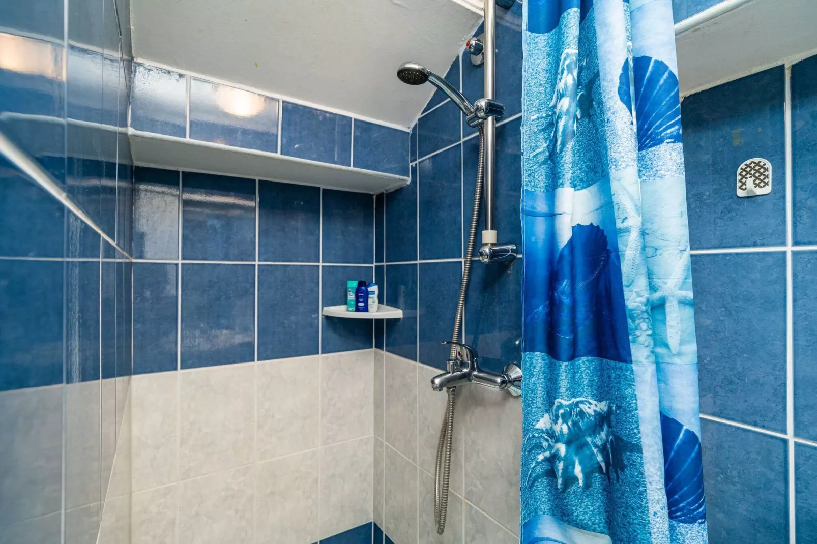 Rooms Fausta Old Town - Superior Double Room-Badezimmer