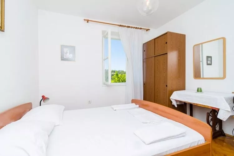 Guest House Mara - Double Room 2-Bedroom