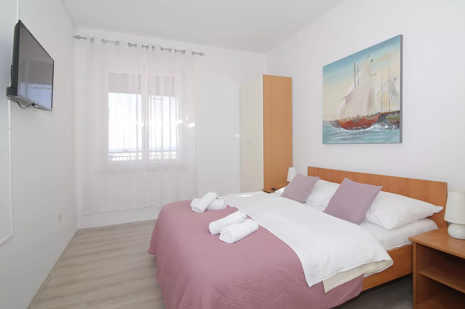 Apartments Isabora - Two-Bedroom Apartment with Terrace and Partial Sea View (Nea)-Bedroom