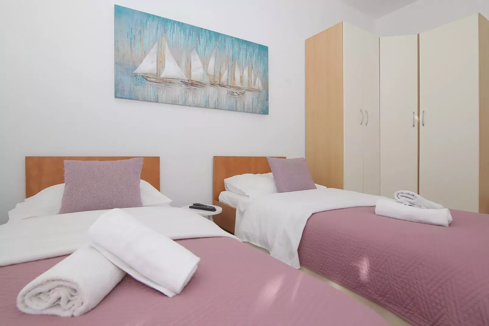 Apartments Isabora - Two-Bedroom Apartment with Terrace and Partial Sea View (Nea)-Bedroom