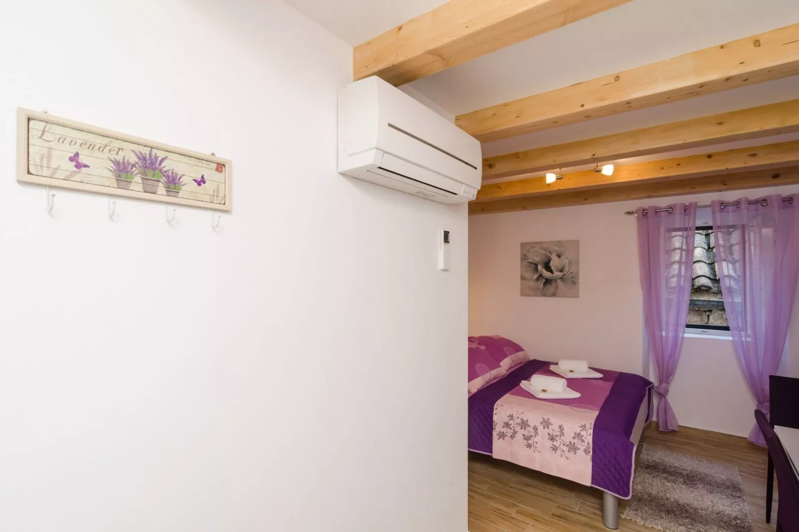 Lavender Garden Apartments - Studio Apartment with City View (First Floor) - APT 4-Indoor