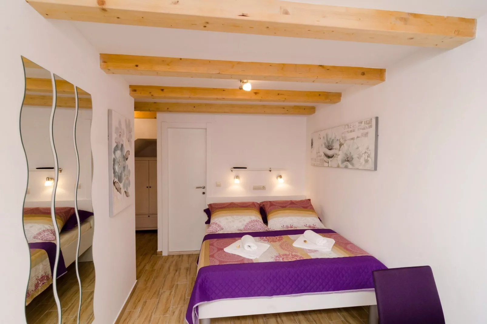 Lavender Garden Apartments - Comfort Studio Apartment (Ground Floor) - APT 2-Bedroom