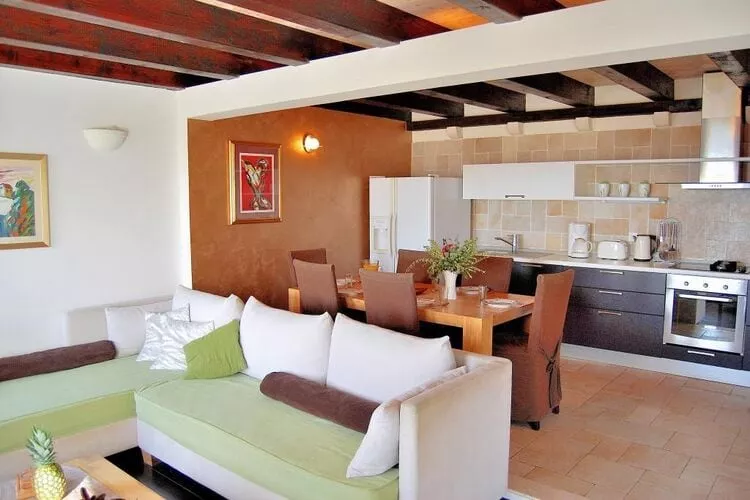 Villa Tony - Five Bedroom Villa with Terrace, Swimming Pool and Sea View-Wohnzimmer