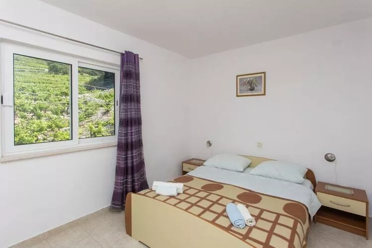Apartments Villa Dingač-Borak - Standard Two Bedroom Apartment with Balcony No. 5-Bedroom