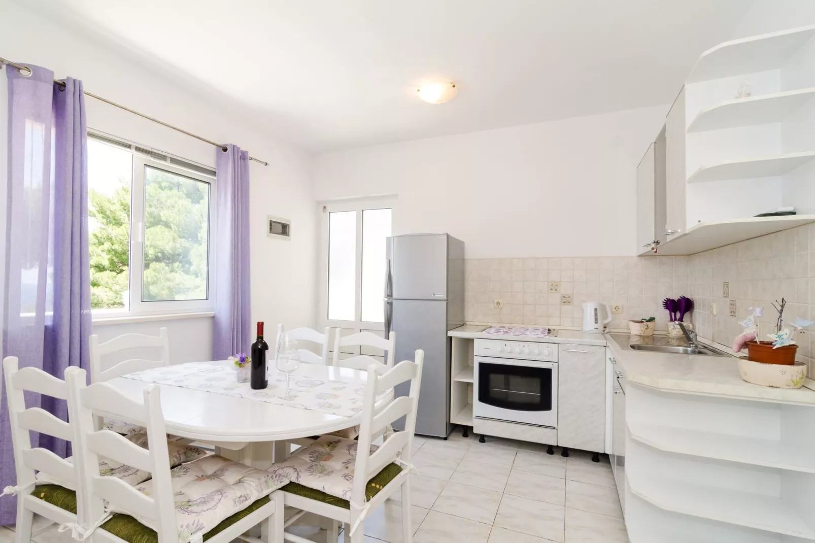 Apartments Villa Dingač-Borak - Comfort Two Bedroom Apartment with Balcony No.6-Cuisine